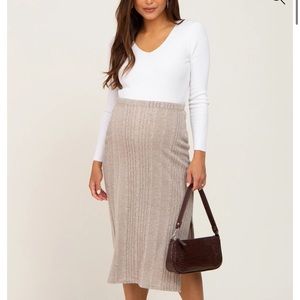 Pink blush Maternity Ribbed Maternity Skirt M